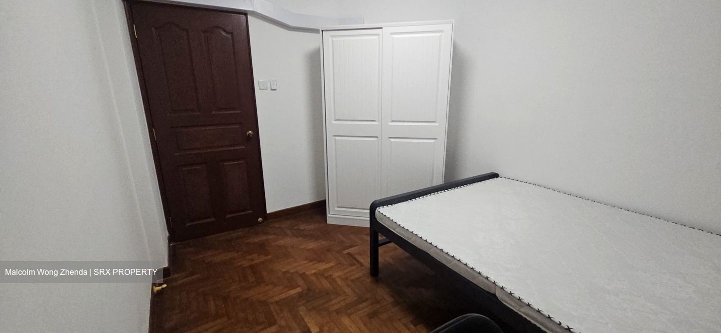 Melville Park (D18), Condominium #632921931